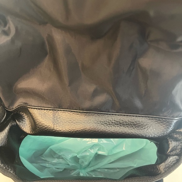 New Motor Maid Vehicle Trash Container - Picture 7 of 8